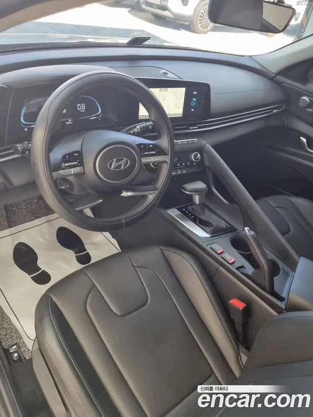 Hyundai Avante CN7 — Фото автомобиля 14