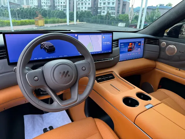 IM Motors LS8 — Фото автомобиля 4
