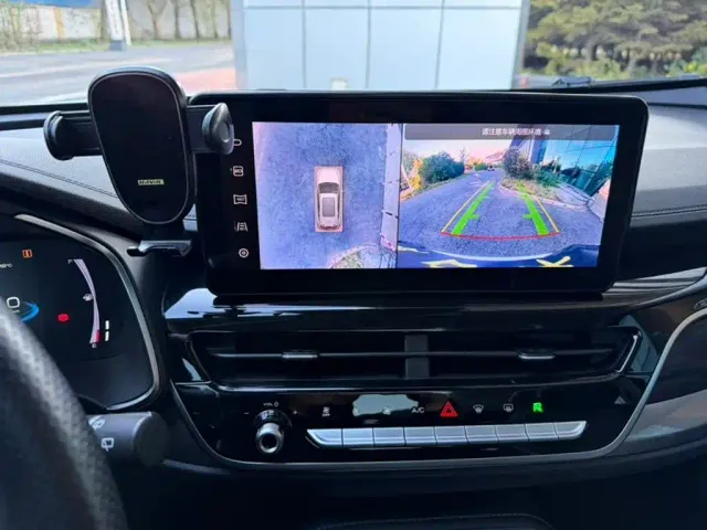 Haval H6 — Фото автомобиля 11