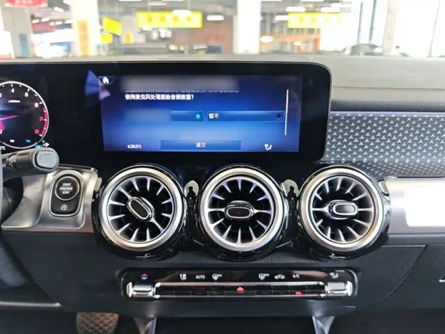 Mercedes-Benz GLB-Class — Фото автомобиля 17