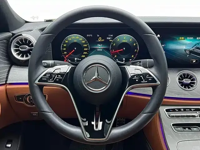 Mercedes-Benz CLS-Class — Фото автомобиля 10