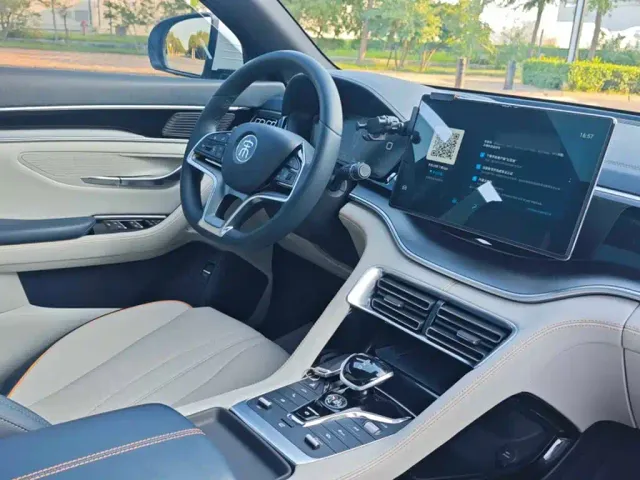BYD Song PLUS — Фото автомобиля 7