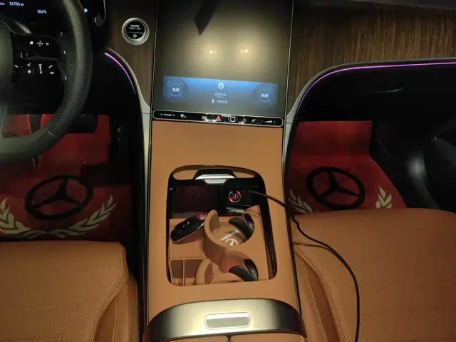 Mercedes-Benz GLC-Class — Фото автомобиля 16