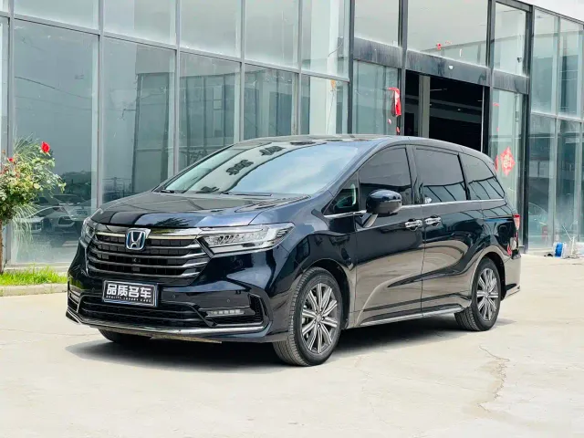 Фотография автомобиля — Honda Odyssey