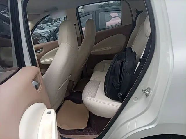 Wuling Hongguang Mini EV — Фото автомобиля 16