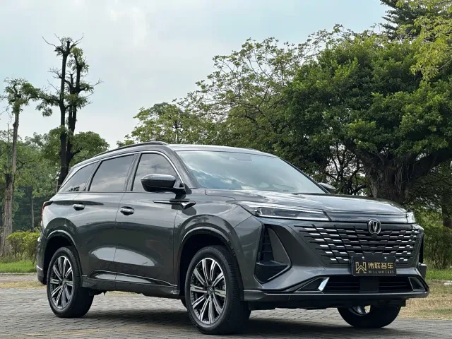 Changan CS75 Plus — Фото автомобиля 3