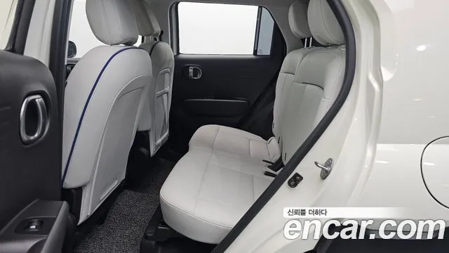 Hyundai Casper Casper Turbo Essential — Фото автомобиля 12