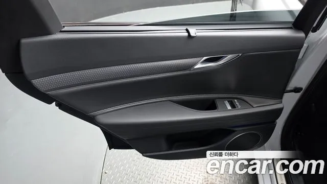 Genesis G80 RG3 — Фото автомобиля 14