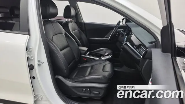 Kia Niro Niro Plus Earth — Фото автомобиля 12