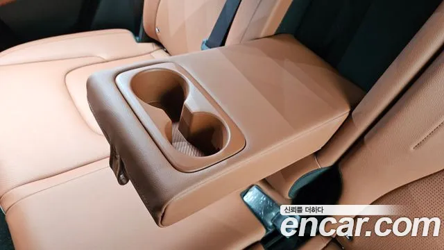 Kia Sportage Бензин 1.6 турбо 2WD — Фото автомобиля 29