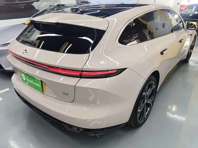 Nio ET5 Touring — Фото автомобиля 6