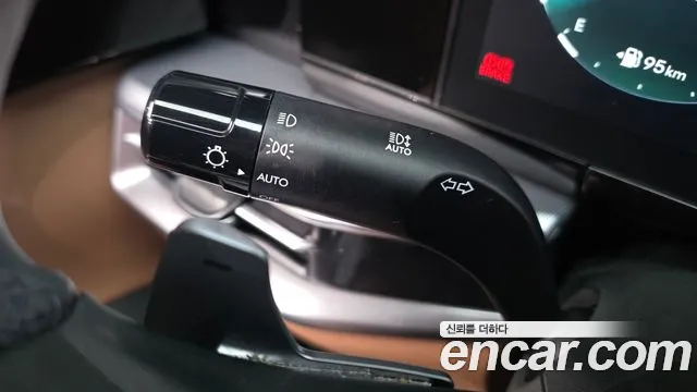Hyundai Grandeur GN7 — Фото автомобиля 29