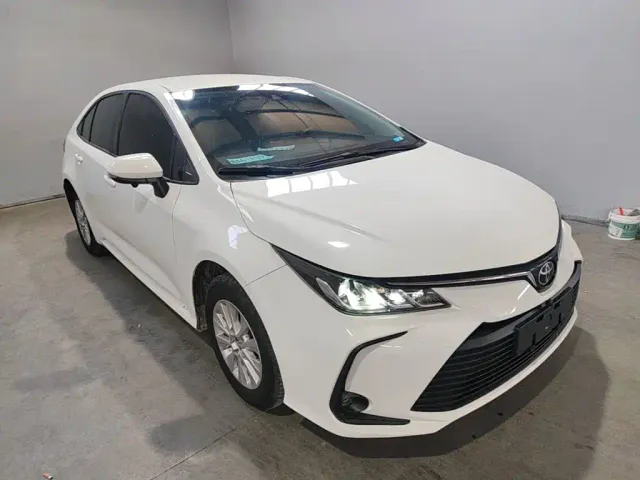 Toyota Corolla — Фото автомобиля 3
