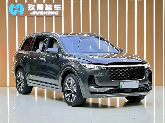 Li Auto ONE — Фото автомобиля 3
