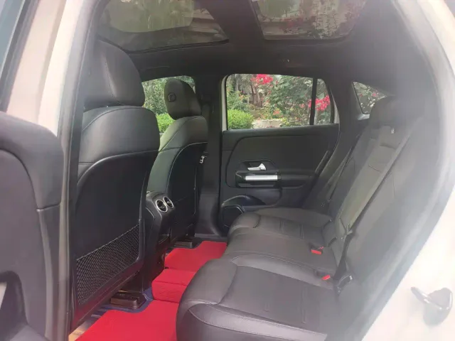 Mercedes-Benz EQA — Фото автомобиля 10