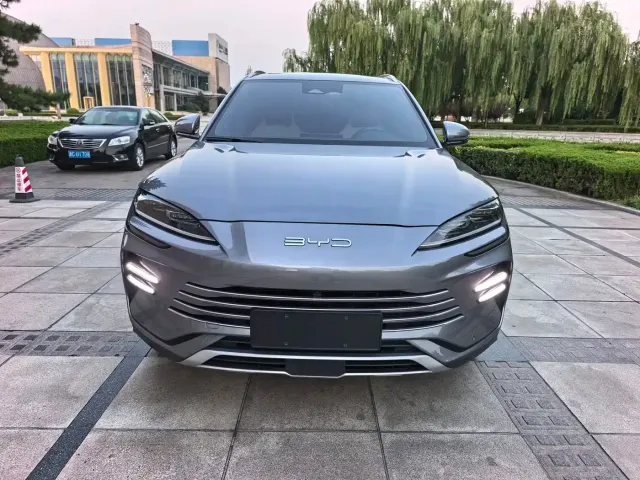Фотография автомобиля — BYD Song PLUS