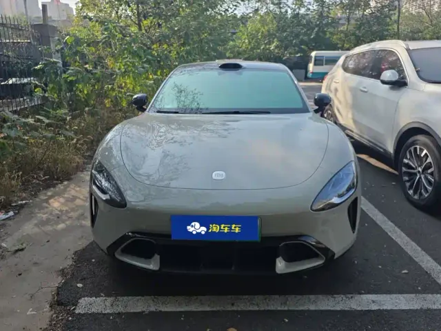 Xiaomi SU7 — Фото автомобиля 2