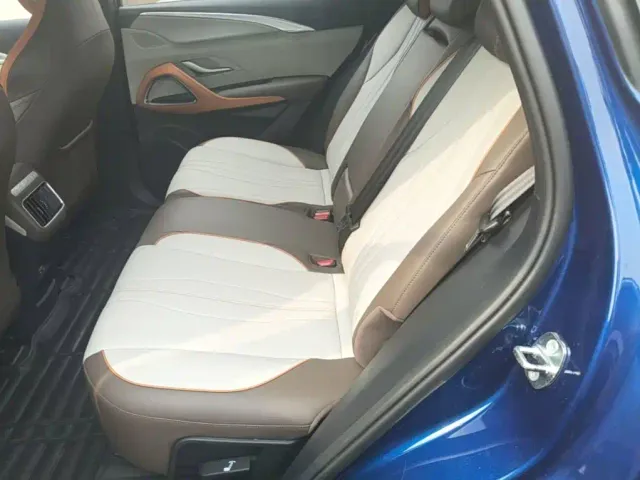 BYD Song Pro — Фото автомобиля 16