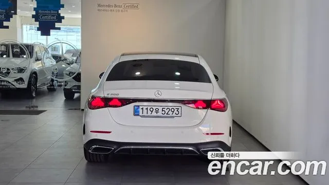 Mercedes-Benz E-Class W214 — Фото автомобиля 20