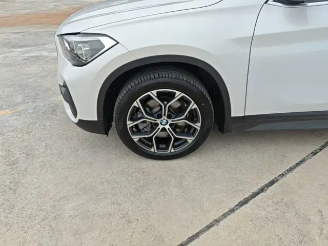 BMW X1 — Фото автомобиля 22