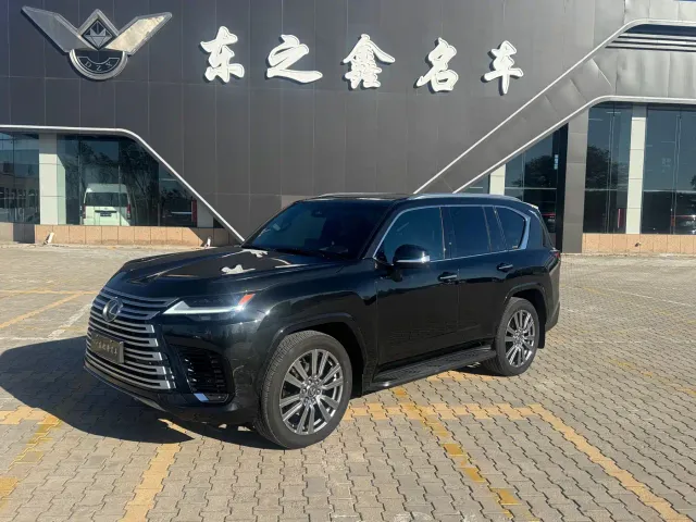 Фотография автомобиля — Lexus LX