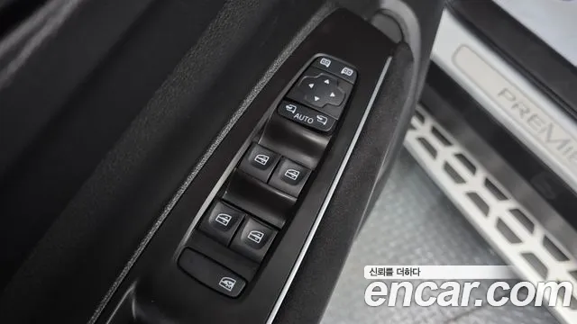 Renault-KoreaSamsung QM6 Новый QM6 2.0 GDe Première 2WD — Фото автомобиля 17