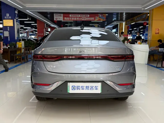 BYD Qin PLUS — Фото автомобиля 16