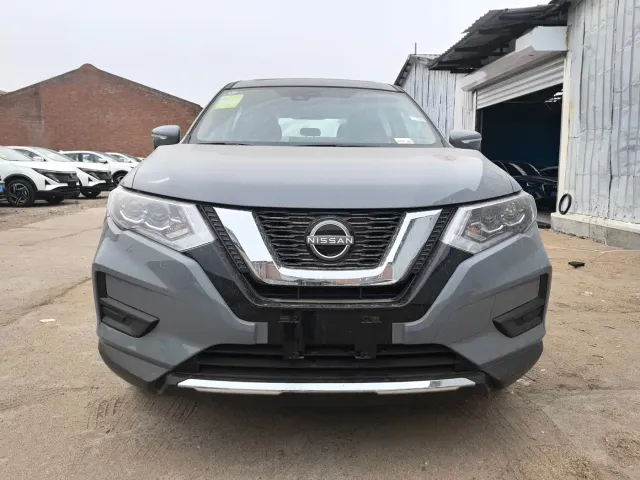 Nissan X-Trail — Фото автомобиля 2
