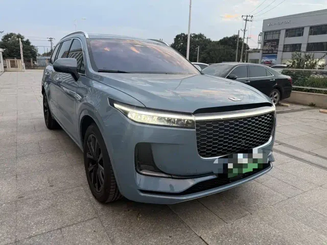 Li Auto Li ONE 2021 Extended Range 6-Seater — Фото автомобиля 3
