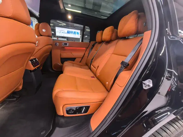 Li Auto L7 — Фото автомобиля 6