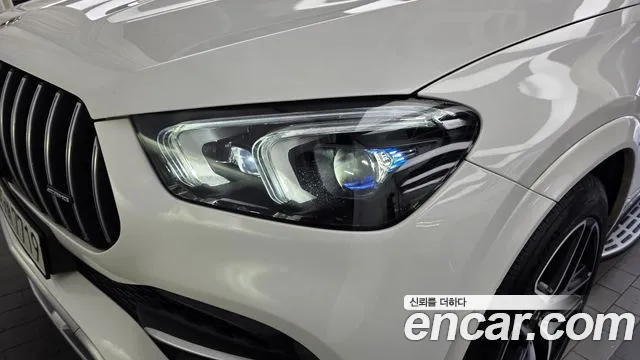 Mercedes-Benz GLE-Class — Фото автомобиля 22