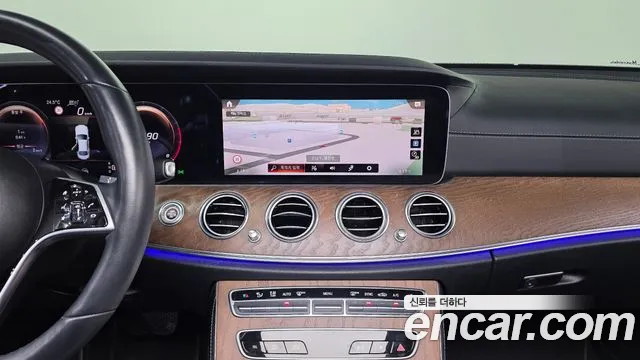 Mercedes-Benz E-Class W213 — Фото автомобиля 14