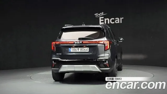 Kia Seltos Новый Seltos Бензин 1.6 турбо 2WD — Фото автомобиля 4