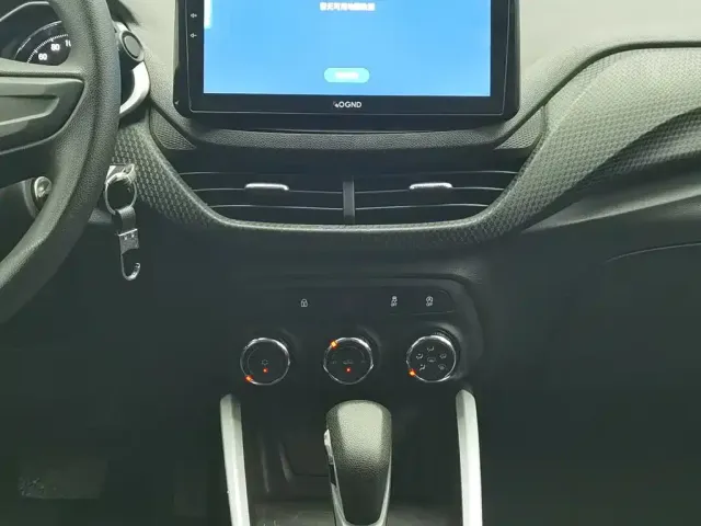 Chevrolet Cavalier — Фото автомобиля 12