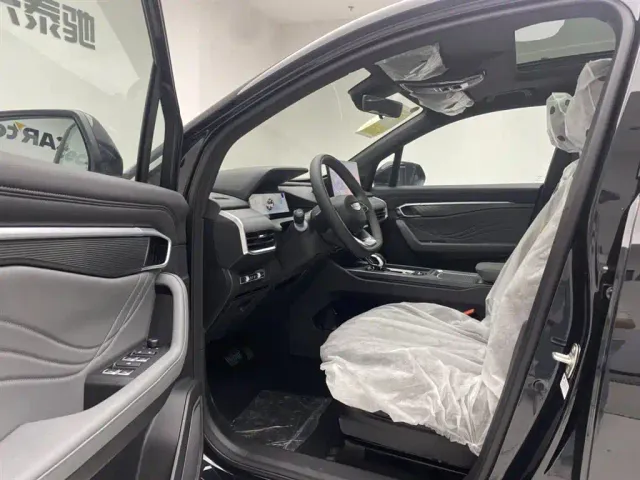 Geely Haoyue L — Фото автомобиля 17