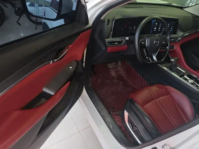 Changan CS75 Plus — Фото автомобиля 12