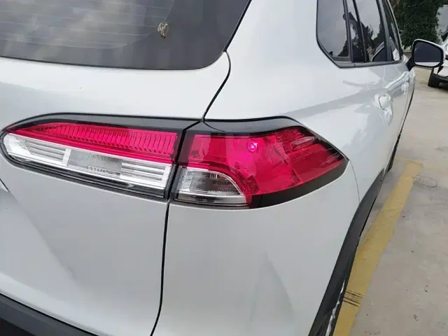 Toyota Corolla Cross — Фото автомобиля 7