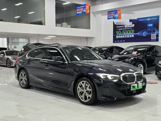 BMW i3 — Фото автомобиля 2