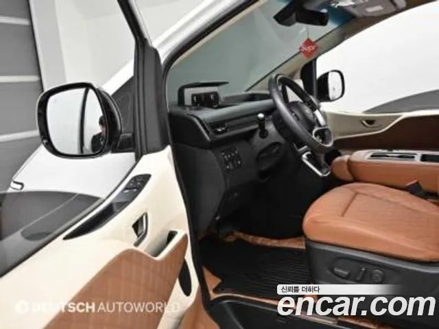 Hyundai Staria Staria 2WD автодом — Фото автомобиля 11