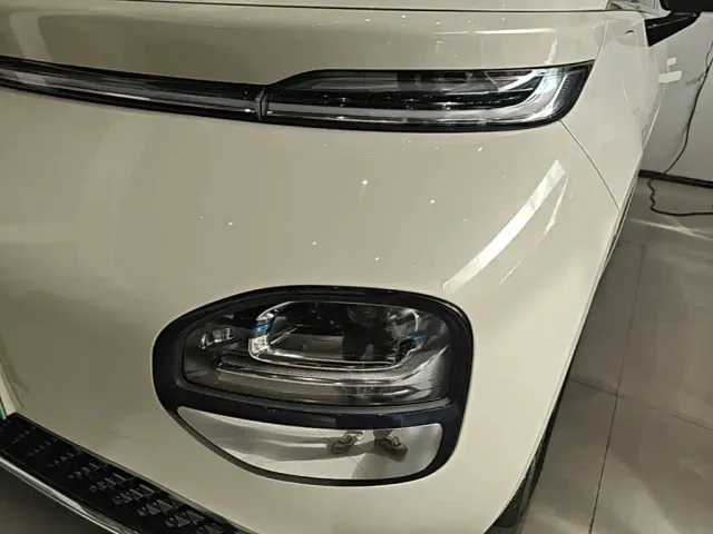 Baojun Cloud — Фото автомобиля 23