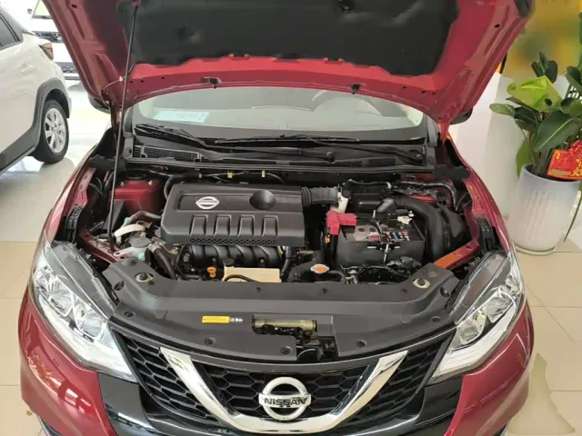 Nissan Tiida — Фото автомобиля 19