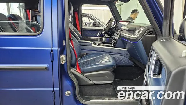 Mercedes-Benz G-Class — Фото автомобиля 11