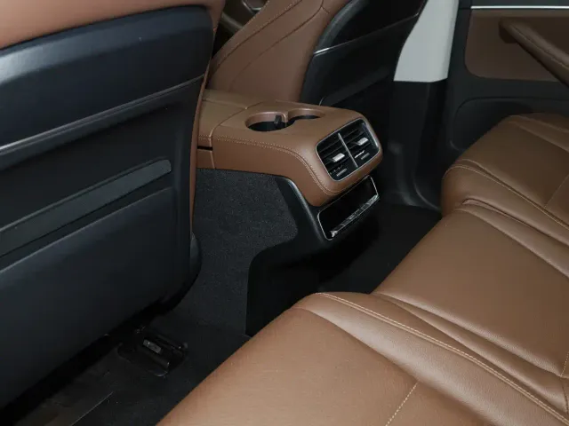 Mercedes-Benz GLS-Class — Фото автомобиля 20