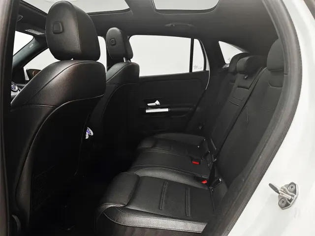 Mercedes-Benz GLA-Class — Фото автомобиля 23