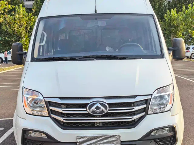 Maxus Xintu V80 — Фото автомобиля 4
