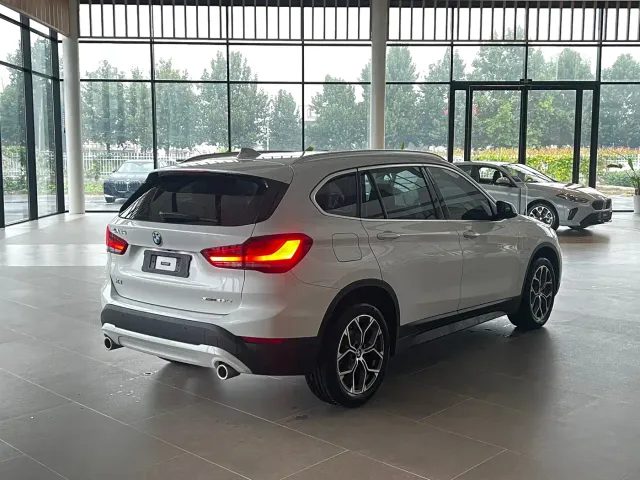BMW X1 — Фото автомобиля 9