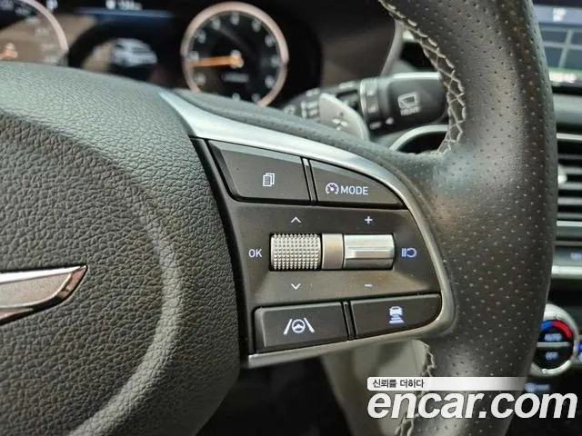 Genesis G70 — Фото автомобиля 16