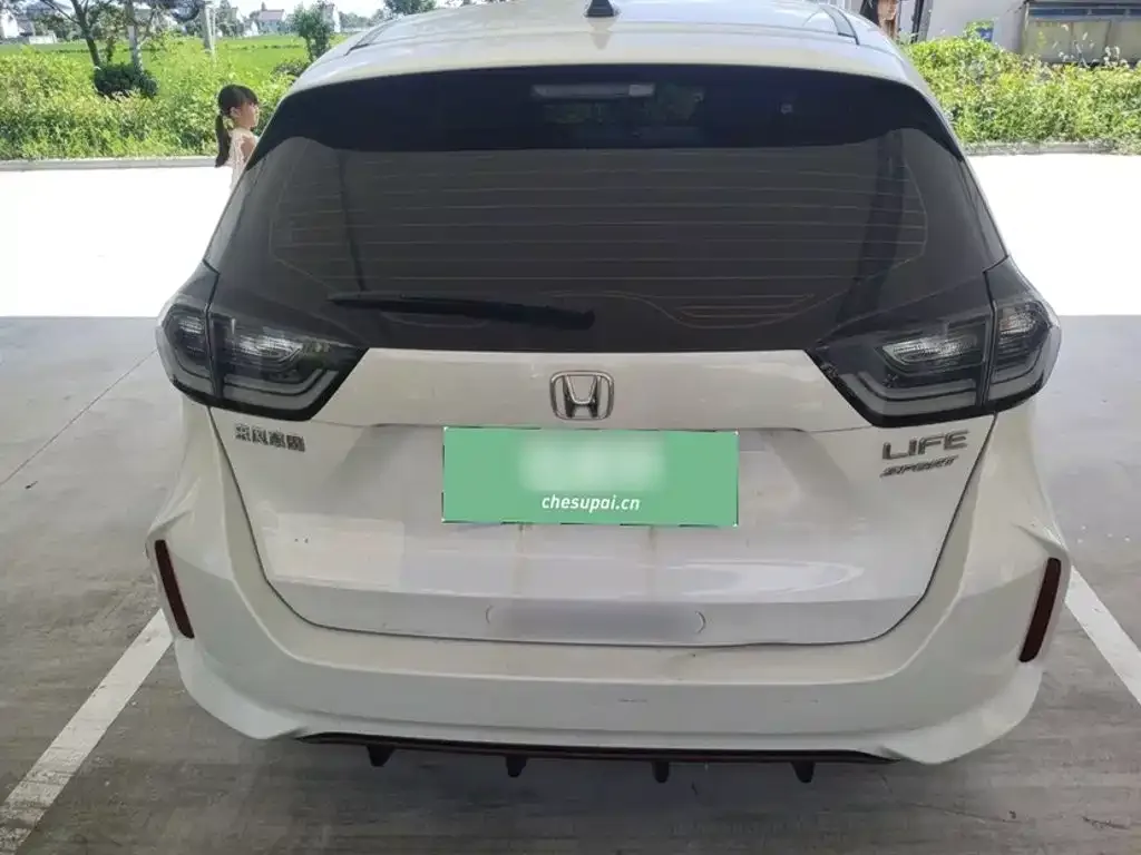 Honda LIFE 2023 1.5L CVT SPORT Heartbeat Edition — Фото автомобиля 24