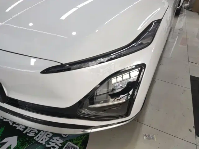 Wuling Starlight — Фото автомобиля 23