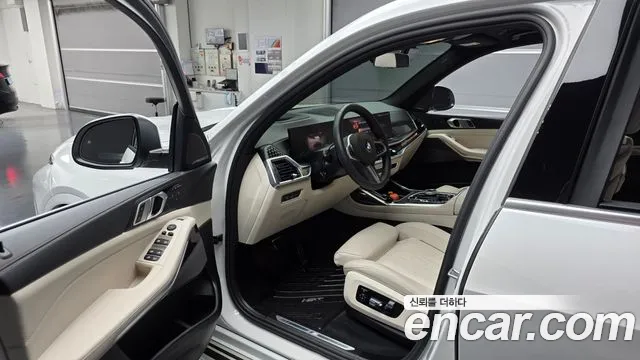 BMW X7 G07 — Фото автомобиля 15
